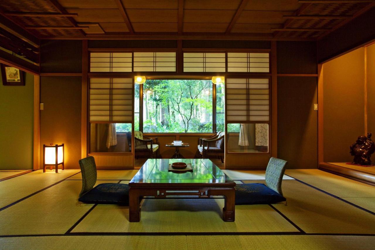 Ichirino Kogen Hotel Roan Hakusan Экстерьер фото